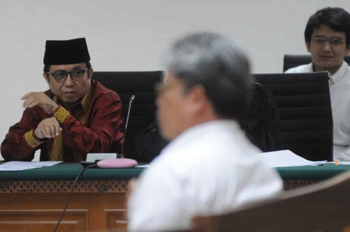 Kesaksian pejabat ESDM di sidang korupsi Waryono Karno