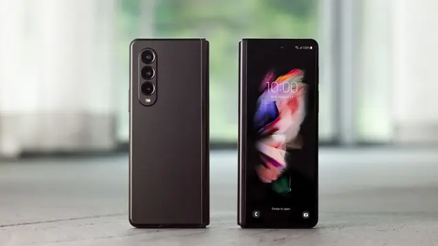 Samsung Galaxy Z Fold3 5G.