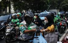 Driver Ojol Menangis Sesenggukan Motor Hilang Dicuri Usai Istri Meninggal, Makin Pecah Ketemu Sosok 'Malaikat Tak Bersayap’