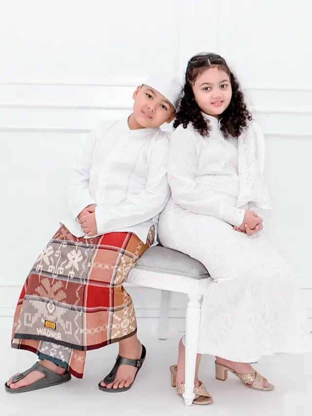Amora dan Kellen Lemos. (Foto: Atan Lemos, Instagram @krisdayantilemos)