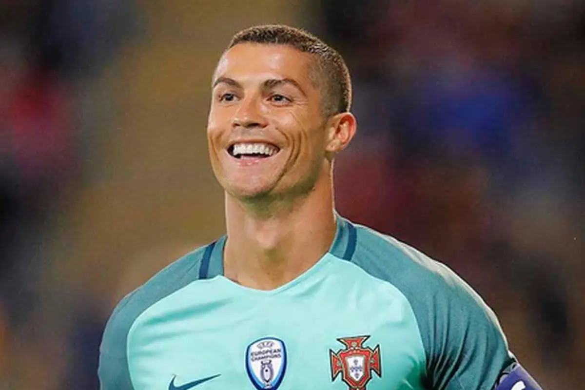 [Bintang] Cristiano Ronaldo