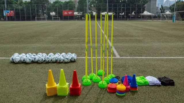 Melalui Olahraga Sepak Bola, Lifebuoy Edukasi Anak Indonesia Jadi #JuaraCuciTangan di 5 Momen Penting