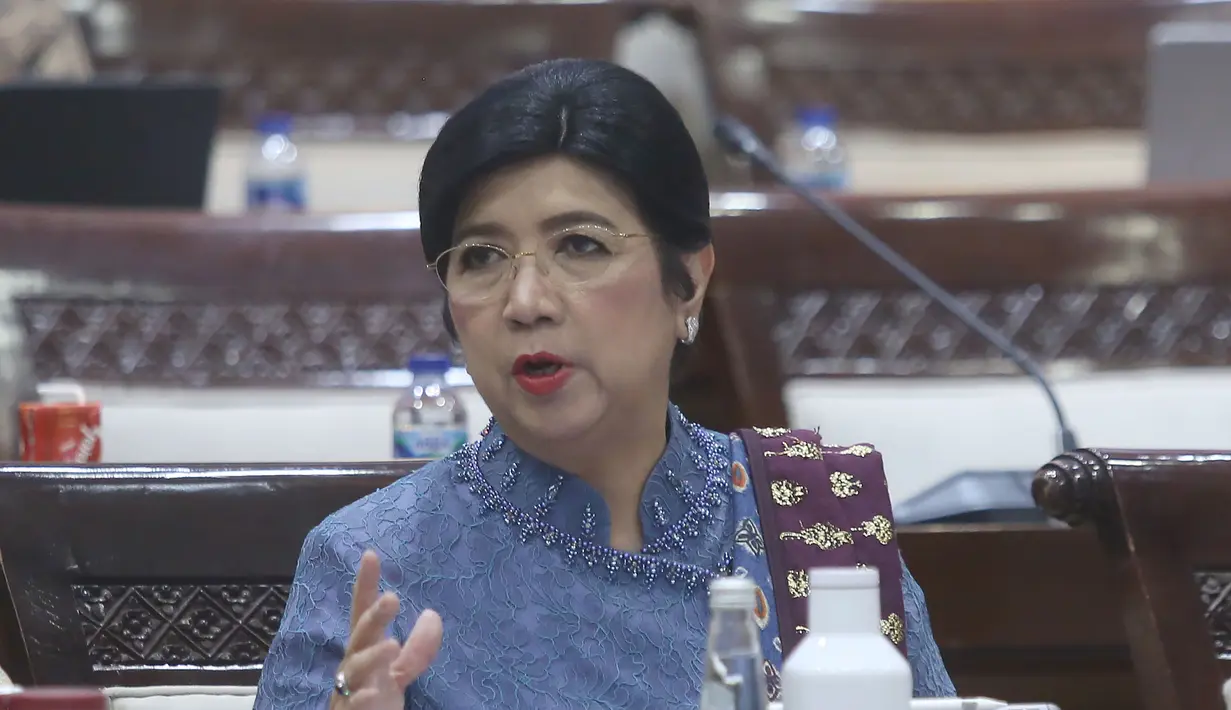 Pejabat Gubernur BI Sementara Destry Damayanti saat mengikuti rapat kerja dengan Komisi XI DPR RI terkait asumsi dasar RAPBN 2027 di Kompleks Parlemen, Senayan, Jakarta, Rabu, 2 September 2026. (KLY/ Arie Basuki)