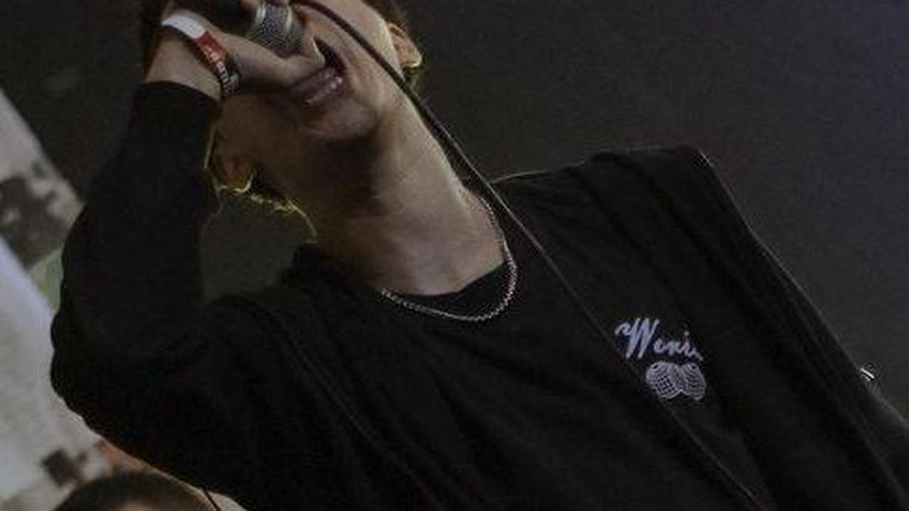 Hobi pertama yang tampaknya dimiliki oleh Sebryan adalah bernyanyi. Dalam instagramnya, ia beberapa kali tampak mengunggah momen saat ia sedang bernyanyi dengan teman-teman satu bandnya.