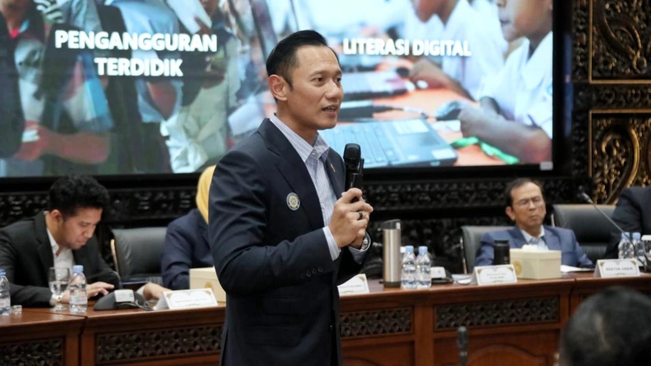 FOTO: AHY Dorong Peran Dewan Pakar IKA UNAIR dalam Perumusan Kebijakan