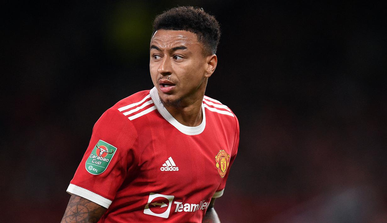Jesse Lingard mampu tampil apik saat dipinjamkan ke West Ham pada tahun lalu dengan mencetak 9 gol dan 4 assist dalam 16 penampilannya. Sekembalinya ke Old Trafford, Lingard malah jarang dimainkan oleh Ole. Hasilnya, ia hanya mampu mencetak 2 gol dan 1 assist dalam 9 pertandingan. (AFP/Oli Scarff)