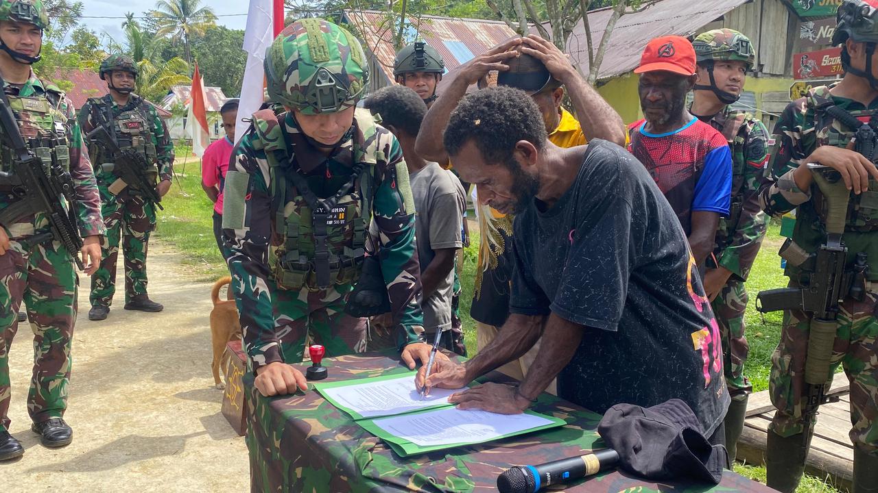 Eks Komandan OPM Berikrar Setia pada NKRI: Saya Bosan Hidup di Hutan Penuh Ketakutan dan Penderitaan