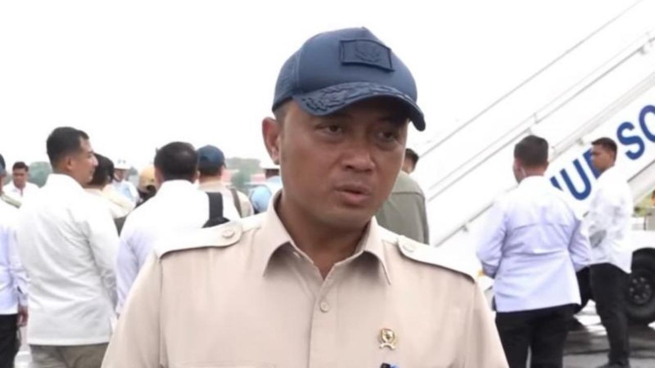 Mensesneg Ungkap Penanganan Korban Banjir dan Rekap Hunian Butuh Waktu Berbulan-bulan