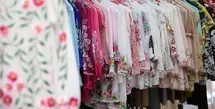 Roemah Kebaya Vielga didirikan pada tahun 2011, dengan fokus pada bordir manual yang banyak ditemukan di daerah Payakumbuh. [Adrian Putra/Fimela]
