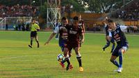 Duel PSM vs Arema di Stadion Andi Mattalatta Mattoangin, Makassar, Minggu (14/10/2018). (Bola.com/Abdi Satria)
