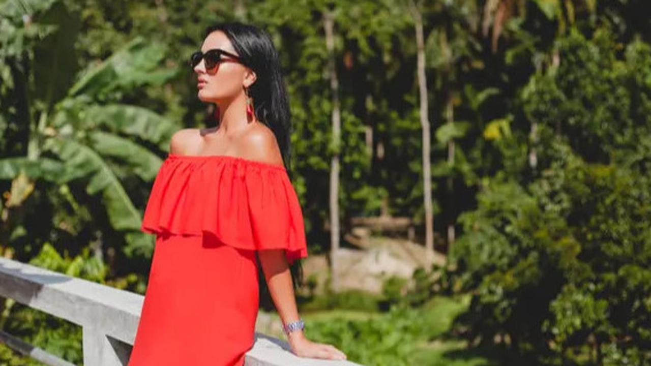 10 Rekomendasi Warna Outfit yang Cocok untuk Si Kulit Sawo Matang