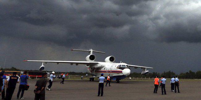 Pesawat TNI AU terhalang cuaca buruk. | Foto: copyright merdeka.com