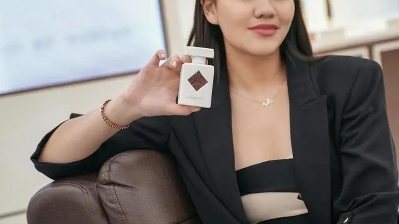 Tampil Elegant