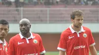 Persija Belum Puas dengan Performa Kenmogne dan Tosi