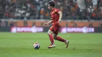 Aksi winger Persija Jakarta, Arylansyah Abdulmanan dalam laga pekan pertama BRI Super League 2025/2026 melawan Persita Tangerang di Jakarta International Stadum, Minggu (10/8/2025). (Dok. Persija)