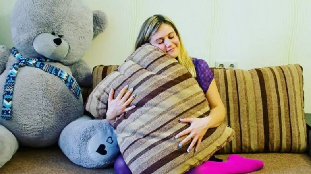 [Bintang] penguji sofa