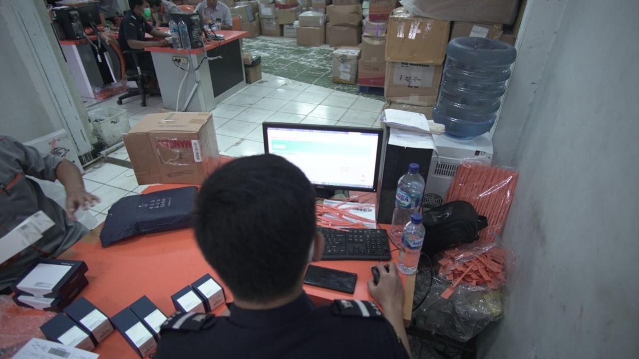 Lewat ketentuan ini, Bea Cukai juga berupaya mengurangi beban administrasi dan memperjelas proses administrasi dokumen cukai.