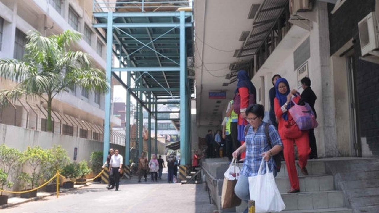 Gedung Sarinah ditutup pascakebakaran, ratusan pegawai terlantar