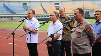 Menpora Berikan Lampu Hijau untuk Persib Gunakan Stadion GBLA di Liga 1, Iwan Bule Berikan Apresiasi