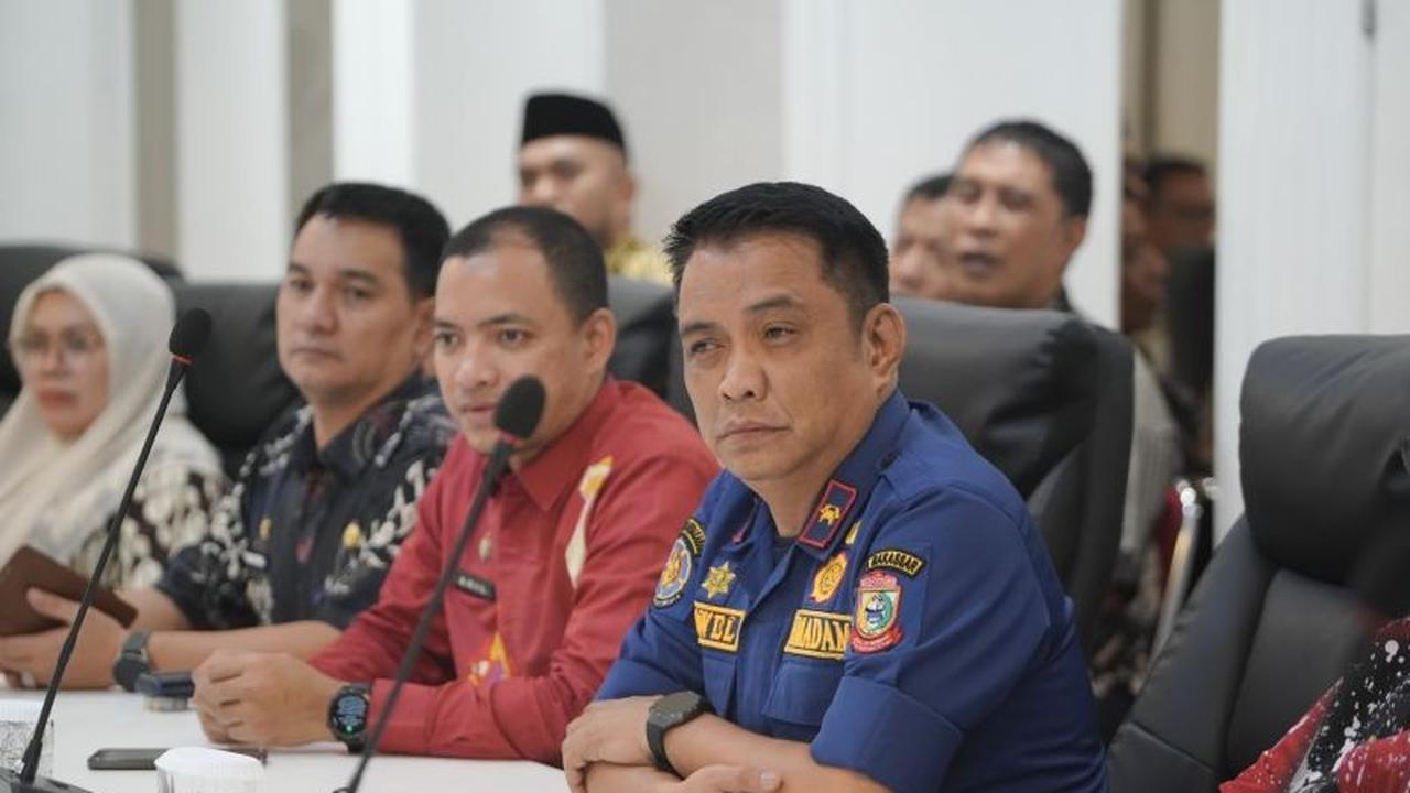 Damkarmat Makassar Siagakan 60 Armada untuk Distribusi Air Bersih Hadapi El Nino Ekstrem 2026