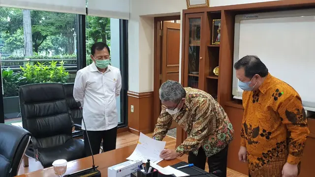 Menkes Terawan akan Salurkan Donasi 400.000 Tablet Chloroquine Produksi Dexa Medica ke Rumah Sakit