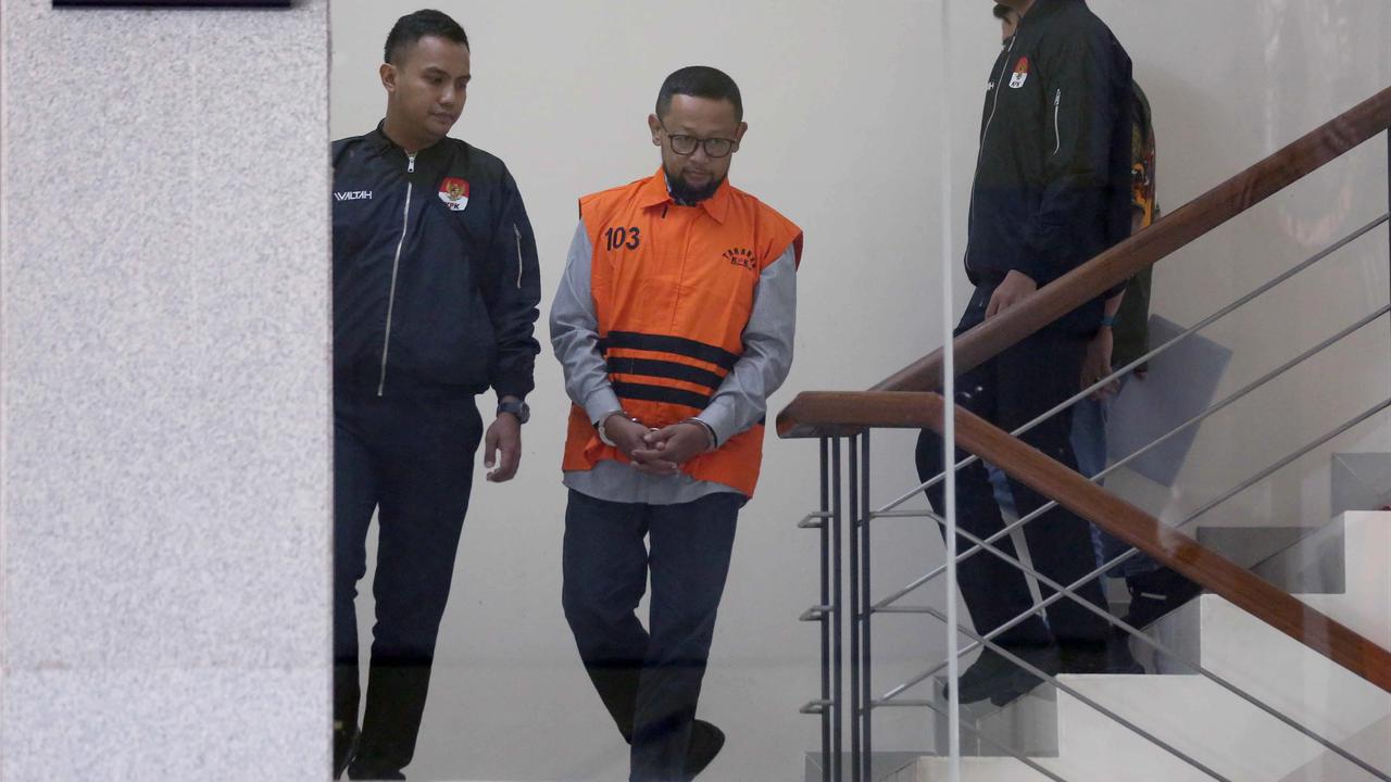 FOTO: Gus Alex Menyusul Yaqut Masuk Tahanan KPK