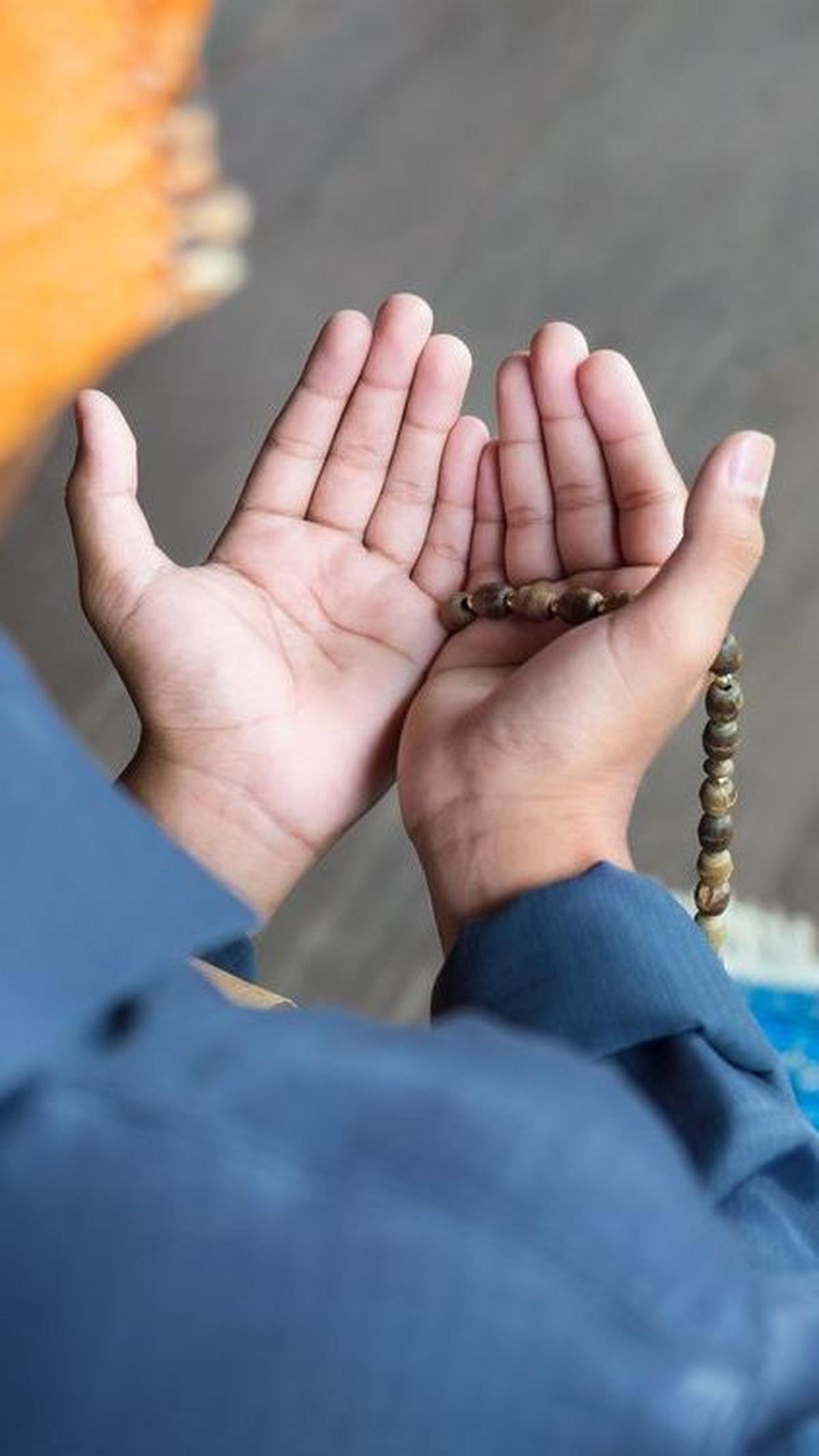 Doa Dzikir Setelah Sholat Sesuai Ajaran Rasulullah SAW