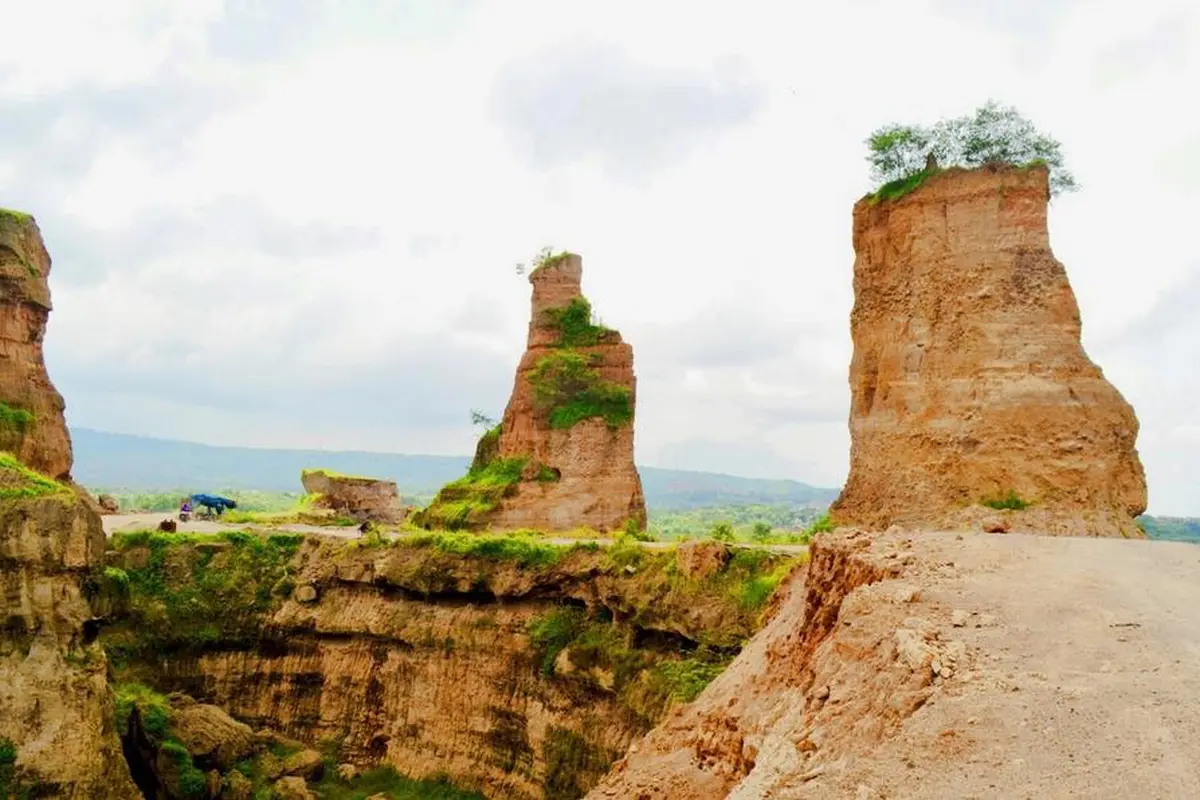Brown Canyon, Tempat Wisata Hits di Semarang yang Wajib Didatangi