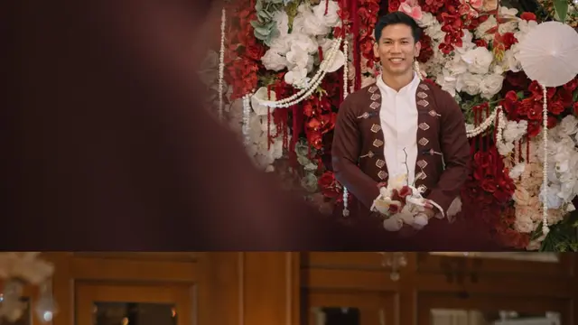 Gaya Elegan Dara Arafah Saat Resmi Tunangan, Anggun dalam Beskap Modern Bernuansa Maroon