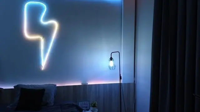 Elevate Your Space and Creativity With WiZ saat House Tour