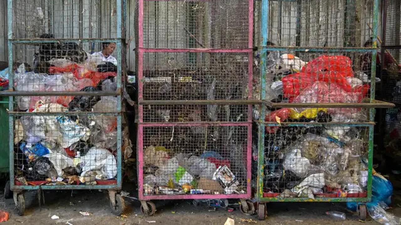 Hasil Riset: Indonesia Penghasil Polusi Plastik Terbesar Ketiga di Dunia