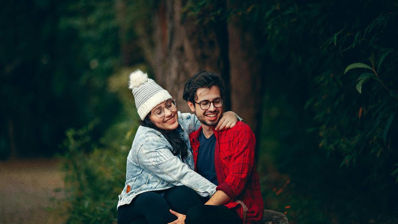 55 Teka-teki Romantis Lucu dan Jawabannya, Bikin Baper