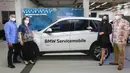 <p>Bertepatan dengan masa Mudik Lebaran 2022, BMW Group Indonesia bersama Allianz Worldwide Partners perkenalkan BMW Roadside Assistance dengan peningkatan dan integrasi. Layanan ini adalah sebuah layanan terpercaya yang dapat diandalkan dalam keadaan darurat untuk pelanggan BMW Group termasuk di dalamnya untuk kendaraan BMW, MINI, dan Rolls-Royce. (Liputan6.com/Fery Pradolo)</p>