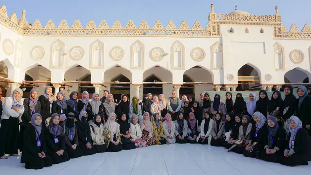 Hanifa Minhajil, WNI di Mesir yang tengah menempuh pendidikan S1 di Universitas Al-Azhar. (Dok. Narasumber)