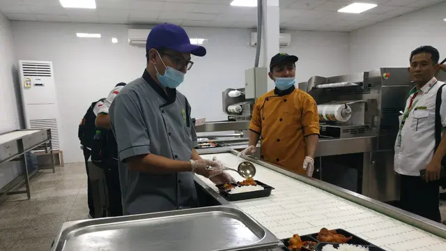 Dapur Katering Jemaah Haji Indonesia. Liputan6.com/Nurmayanti