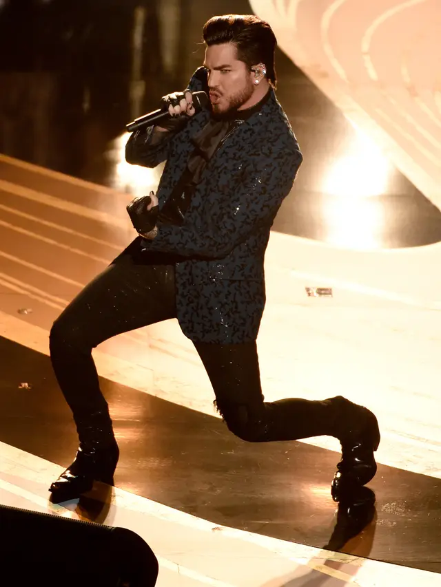 Queen dan Adam Lambert