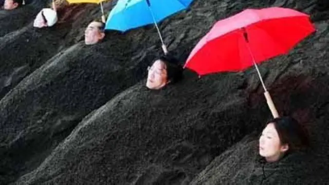 7 Cara Mandi Paling Tak Lazim