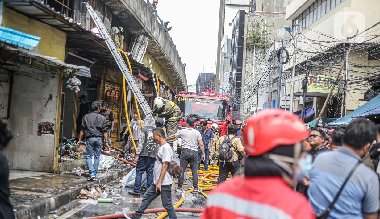 Kondisi Pasar Pagi Asemka Usai Terbakar - Foto Liputan6.com
