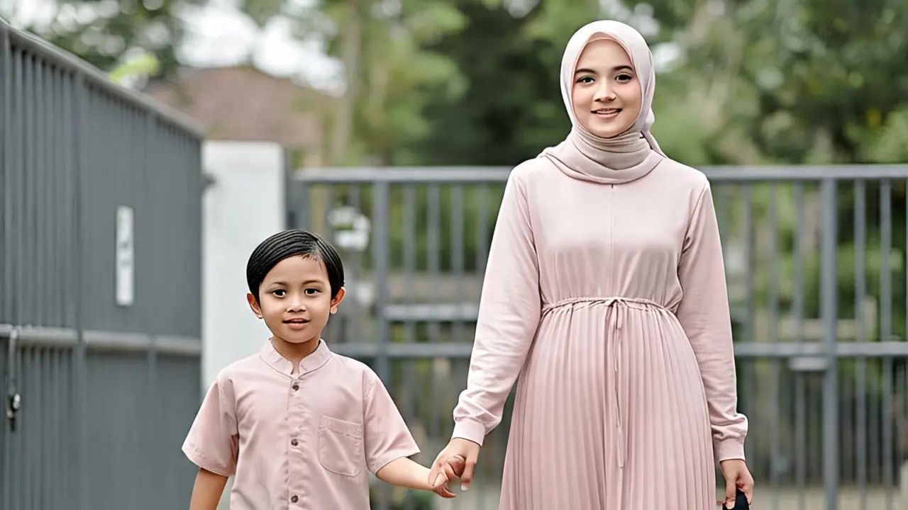 Outfit Ibu Antar Anak Sekolah