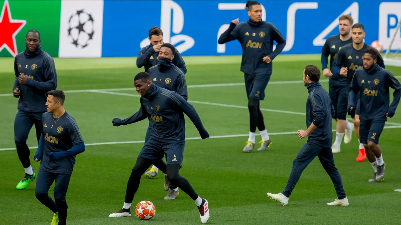 Mengintip Latihan Pogba Cs Jelang Hadapi Barcelona