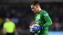Ederson telah membuktikan dirinya sebagai salah satu kiper terbaik dan terlengkap di dunia bersama Manchester City. Ia berhasil memenangkan penghargaan Golden Glove pada musim 2019/20 dan 2020/21. Ederson juga mampu menorehkan 79 kemenangan dari 100 penampilannya di liga. (AFP/John Thys)