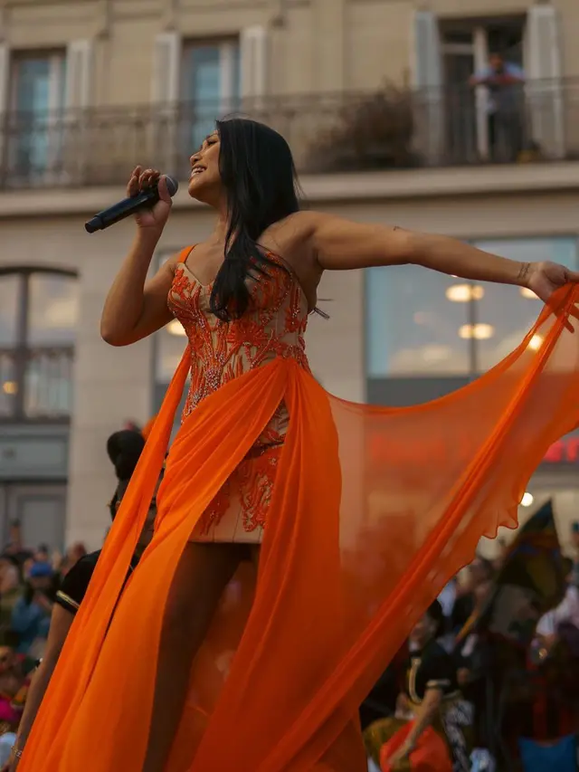 [Fimela] Anggun C Sasmi