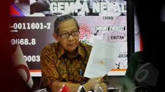 Ketua Pelaksana Harian PMI Pusat, Ginandjar Kartasasmita saat konferensi pers terkait bantuan ke Nepal di Markas PMI Pusat, Jakarta, Senin (27/4/2015). PMI membuka 3 rekening untuk menerima bantuan dari masyarakat Indonesia. (Liputan6.com/Andrian M Tunay)