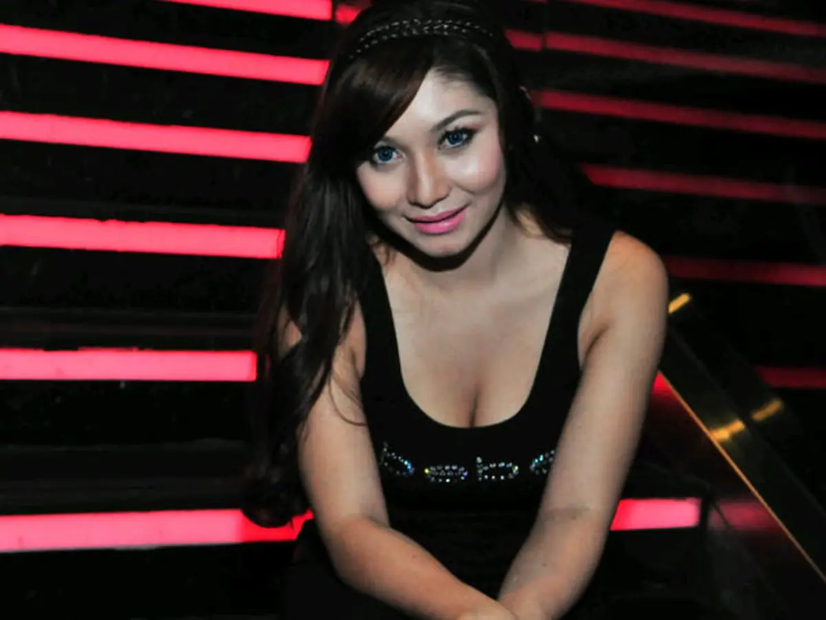 Artis-Artis Seksi Ini Suka Nonton Film Porno - ShowBiz Liputan6.com