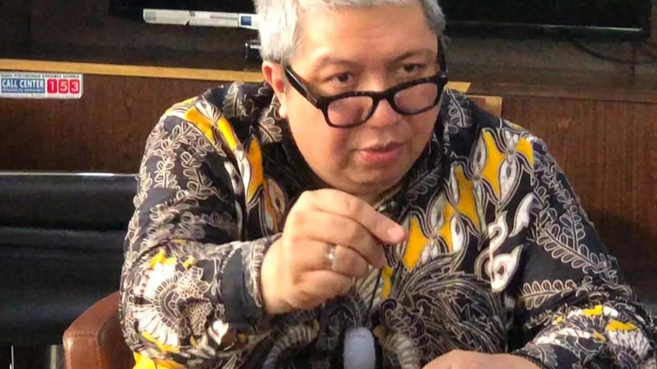 Menanggapi hal tersebut, Ketua Umum DPP Asosiasi Pengusaha Ritel Indonesia (Aprindo), Roy Nicholas Mandey, menilai dikeluarkannya fatwa baru itu merugikan hak konsumen.