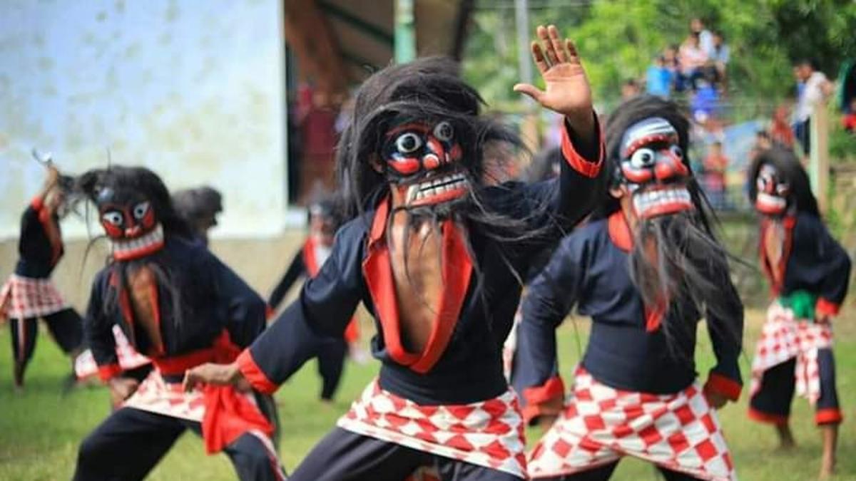 Asal Usul Helaran Tari Cepet: Dibawa dari Jawa Tengah, Berkembang di ...