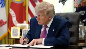 Perang Dagang AS-Kanada: Trump Ubah Nama Danau Ontario Jadi Danau Amerika