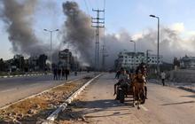FOTO: Kejamnya Israel Bombardir Jalan yang Digunakan Warga Jalur Gaza ke Pusat Distribusi Bantuan