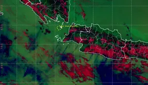 Analisis BMKG Abu Vulkanik Anak Krakatau Berubah Arah