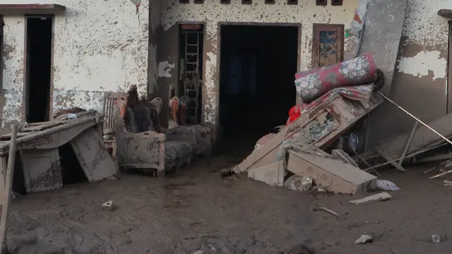 Permukiman di Agam rata tersapu banjir. (Liputan6.com/Novia Harlina)